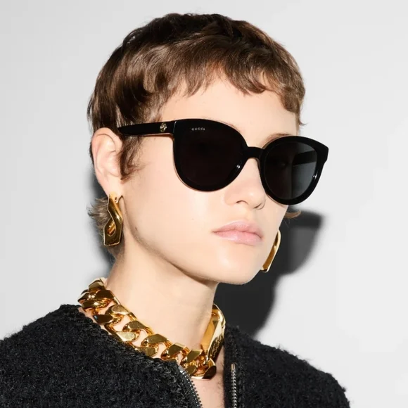 ✨ **NEW** Gucci Women's GG0081SK 56mm Sunglasses - Authentic - Picture 5 of 8